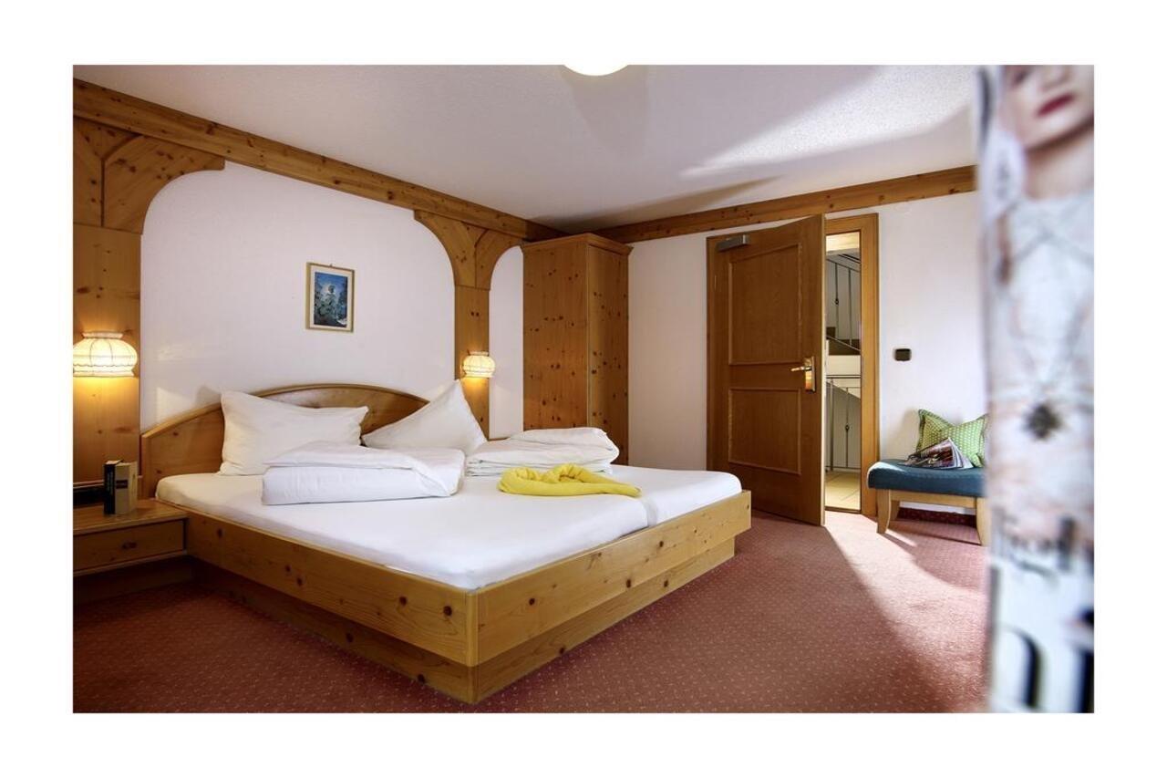 Alpenhotel Linserhof Imst Buitenkant foto